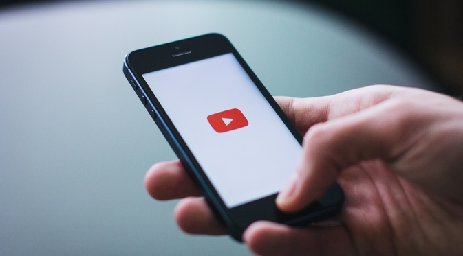 Cara Memainkan YouTube Sebagai Background App di iOS