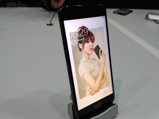 Oppo F1s Edisi Raisa Dijual Rp 3,5 juta