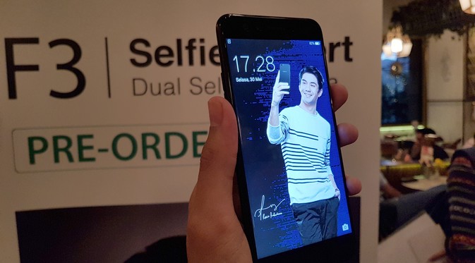 Cuma 600 Unit, Edisi Spesial Oppo F3 Ini Siap Diperebutkan Kaum Hawa