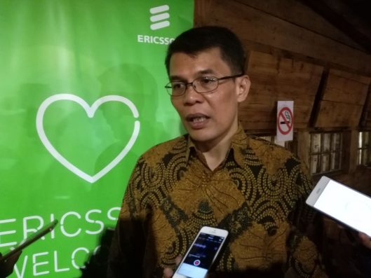 Indonesia Tempel Tiongkok Soal Pelanggan Seluler