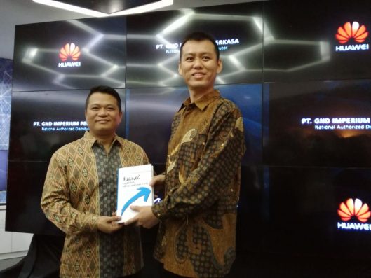 Incar Posisi Top 3 Brand Smartphone, Huawei Gandeng GND