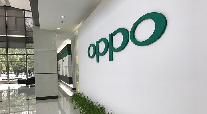 Tak Mau Kalah, Xiaomi dan Oppo Juga Bikin Ponsel Layar Lipat?