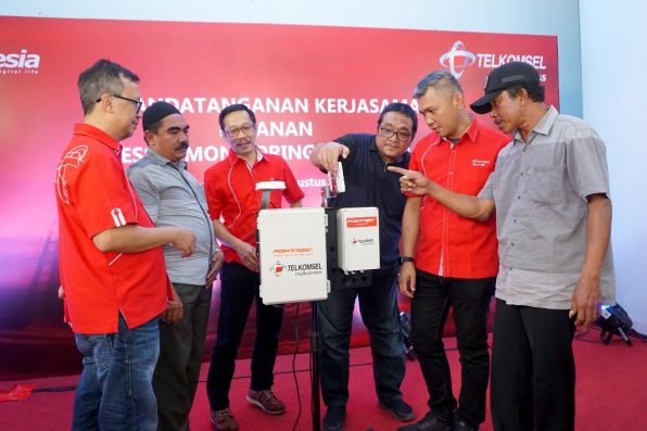 Telkomsel Beri Solusi VMS agar Nelayan Lokal Lebih Produktif