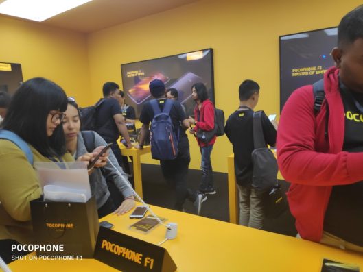 Kamera Pocophone F1 Bermasalah, Erajaya Hentikan Penjualan?