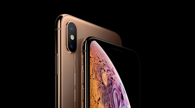 Apple Store Dipenuhi Antrean Panjang Pemburu iPhone XS