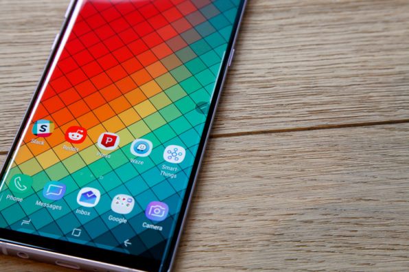 Ada Tiga Kamera Belakang di Samsung Galaxy S10, Apa Saja Fungsinya?