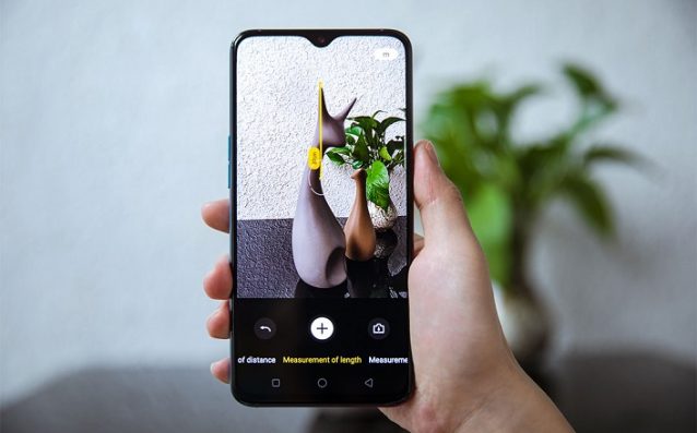 Kamera 3D di Oppo R17 Pro Uji Coba Kemampuan AR Measurement