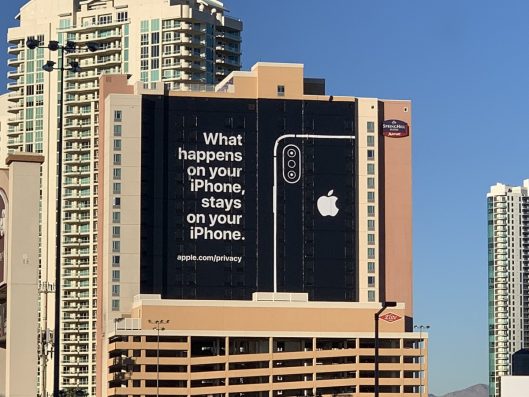 Sindiran Besar Apple Warnai CES 2019