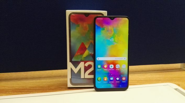 Review Samsung Galaxy M20: Seri Baru untuk Halau Smartphone Tiongkok