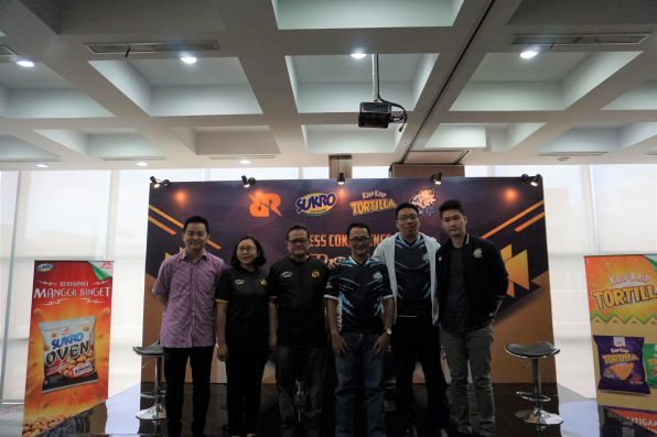 Terjun ke eSports, Dua Kelinci Sponsori RRQ dan Evos