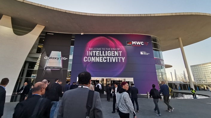 5 Smartphone Terbaik di MWC 2019