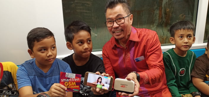 Mengetes Sinyal Smartfren di Jalur Bawah Tanah MRT