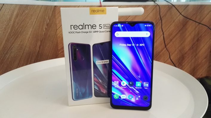 Flash Sale Pertama Realme 5 Pro Ludes dalam 3 Menit