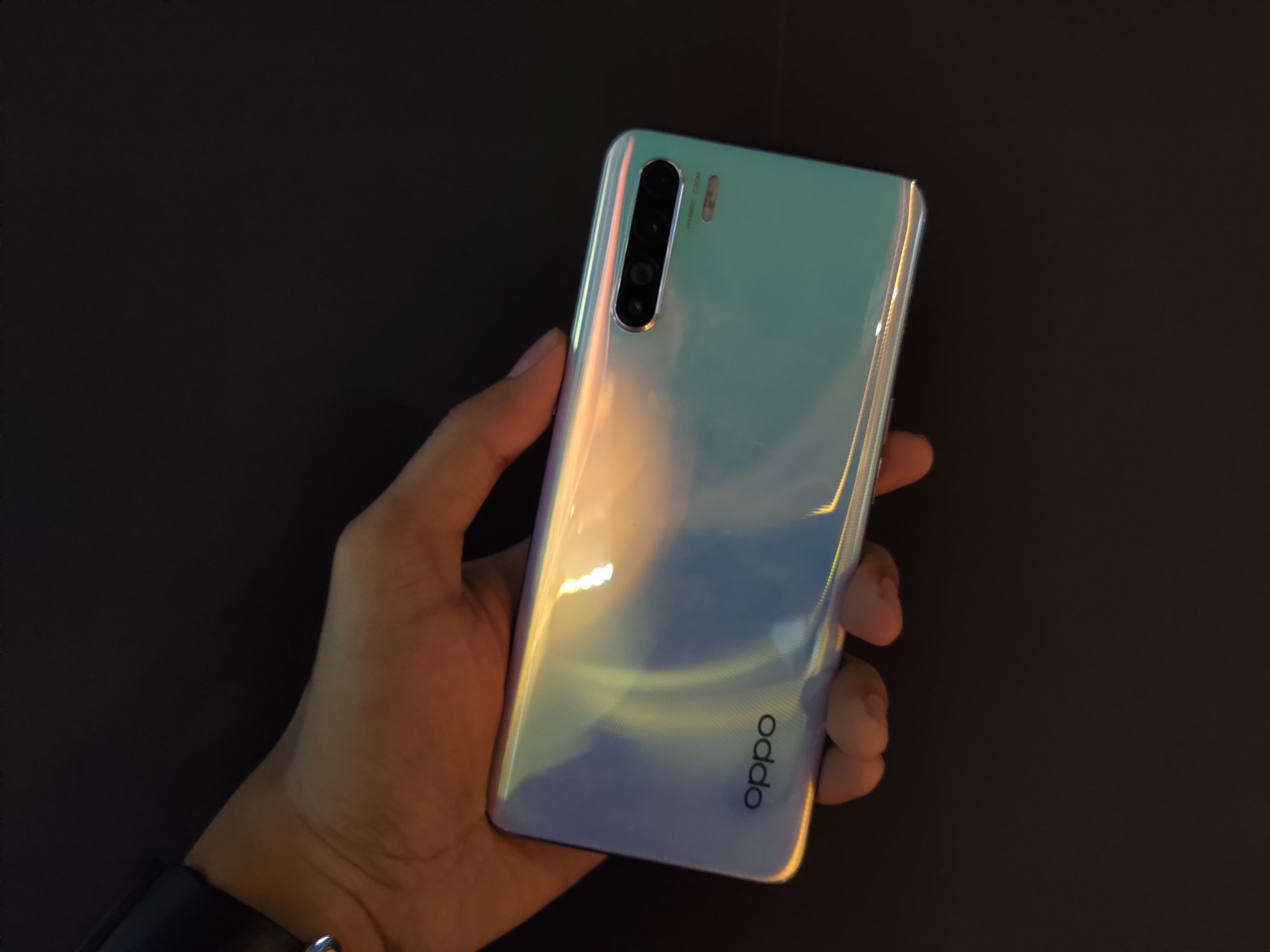 Oppo Reno3 Bakal Hadir di Indonesia, Ini Kemampuan Fotografinya