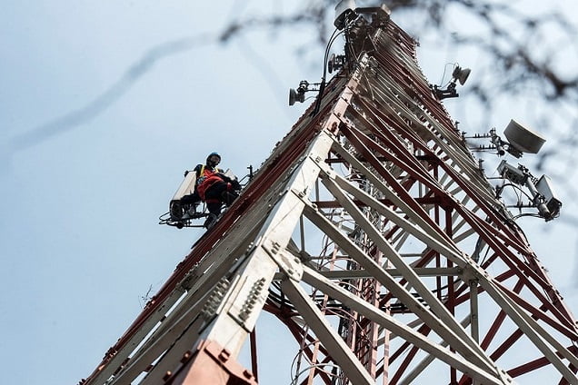 Diminta Kembalikan Frekuensi, Ini Tanggapan Indosat Ooredoo dan Tri Indonesia