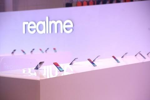 Realme Bakal Boyong Layar 120Hz Ke Indonesia