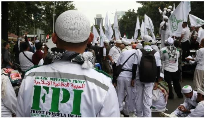 Resmi Dibubarkan, Topik "FPI" Menggema di Twitter