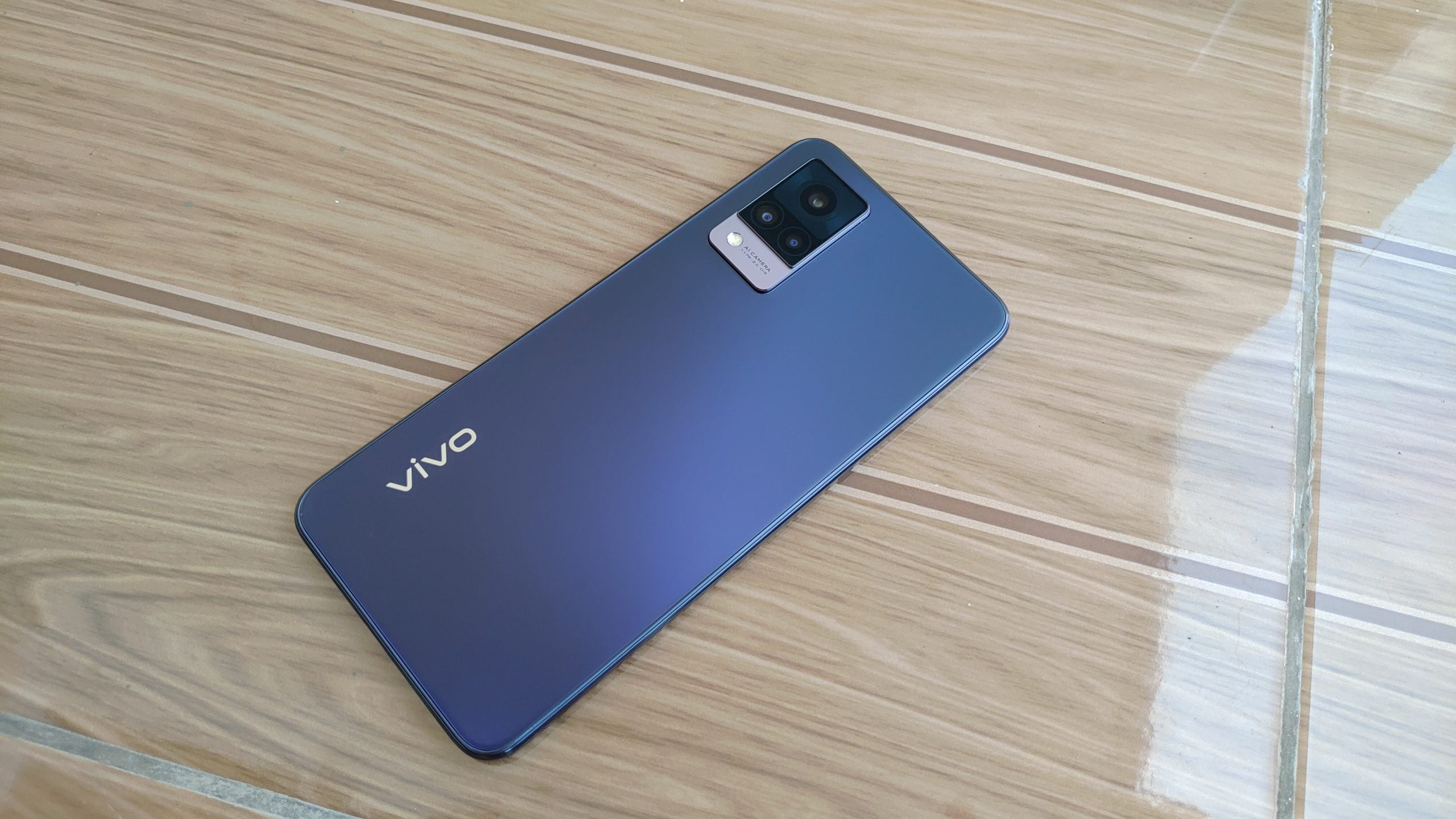 vivo V21 5G