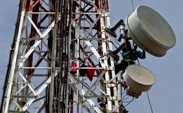 Kominfo Mulai Refarming Frekuensi 2,3GHz