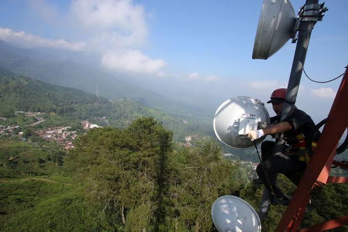 Hingga Senin Pagi, Internet Telkomsel dan IndiHome Masih Gangguan