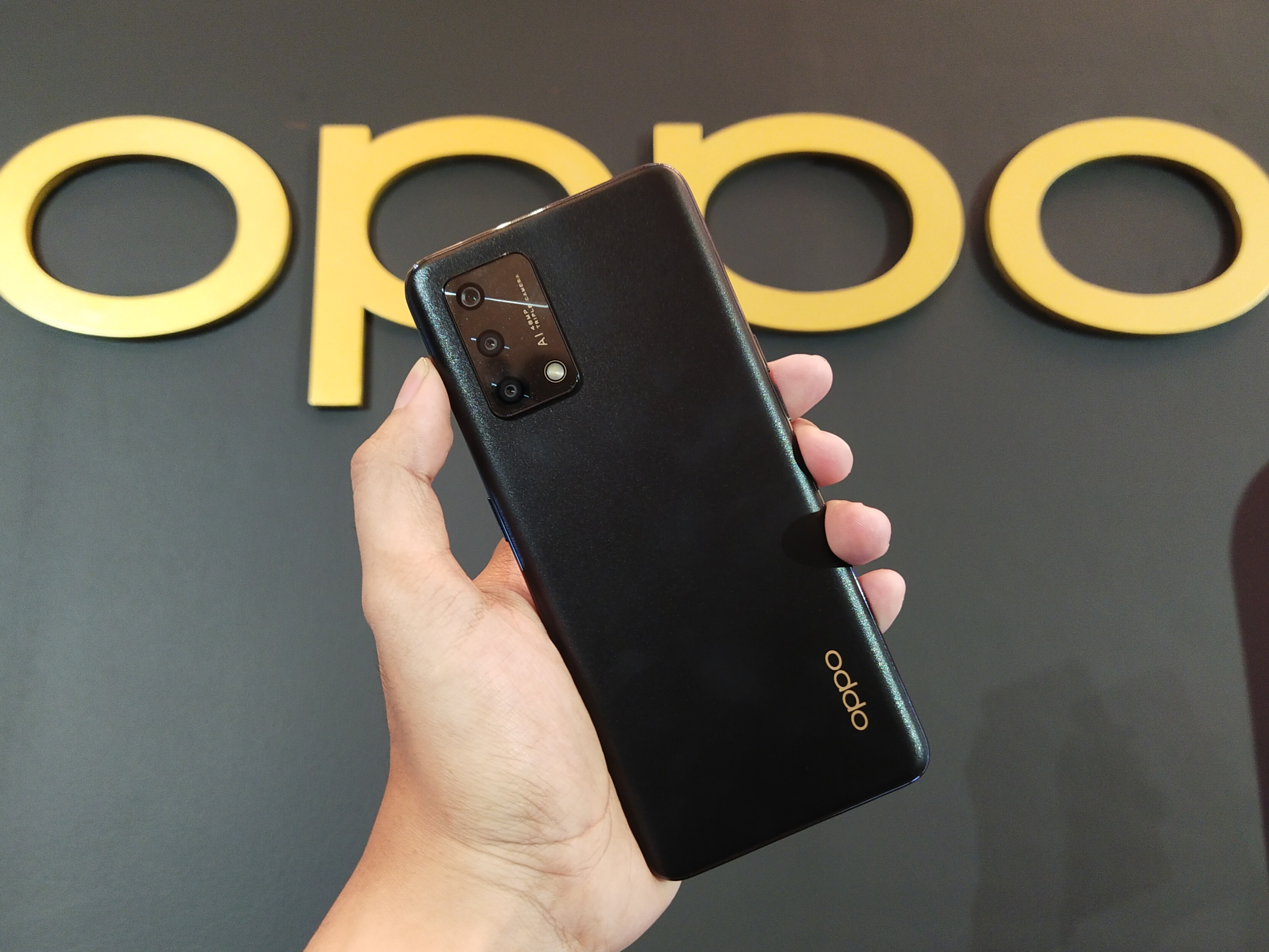 OPPO A95 Meluncur Besok, Yuk Intip Spesifikasinya