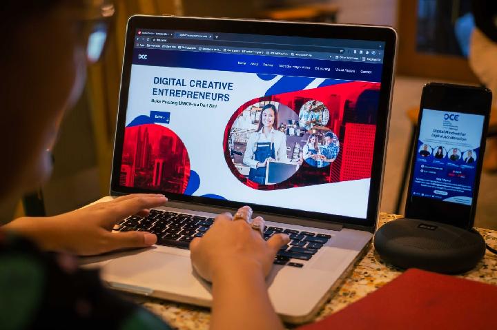 Telkomsel DCE 2021 Latih UKM Jadi Digitalpreneur