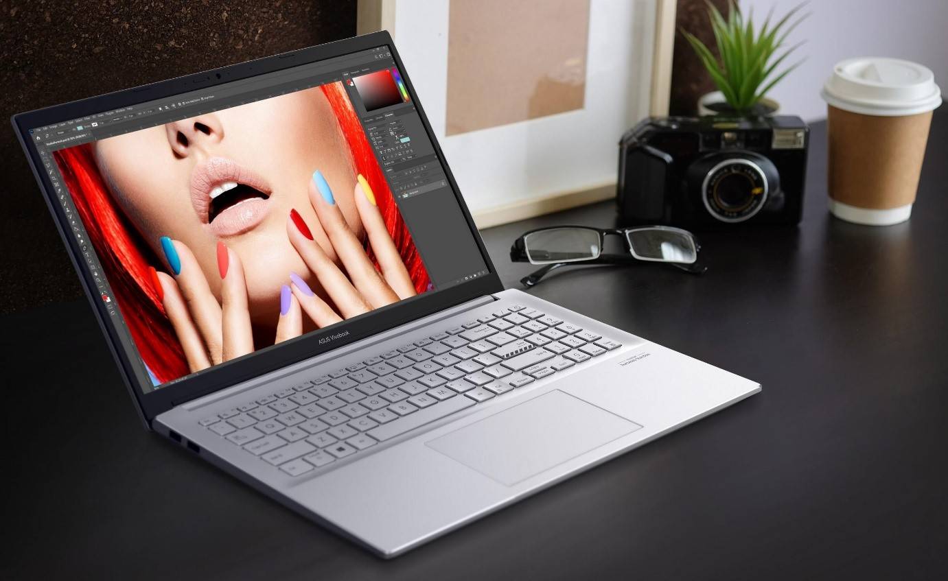 ASUS Vivobook Pro 15 OLED, Bertenaga untuk Casual Creator