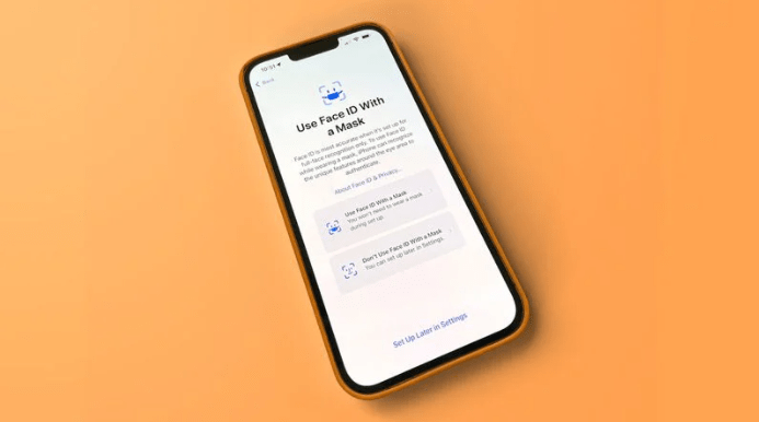 iPhone Siapkan Fitur Face ID Tanpa Buka Masker