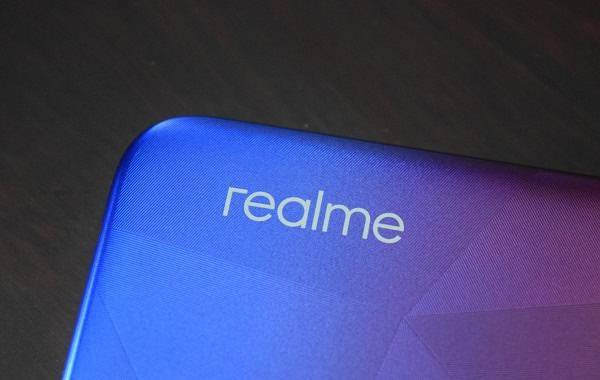 Duo Smartphone Misterius realme Lolos Uji TKDN, Siap Sapa Indonesia