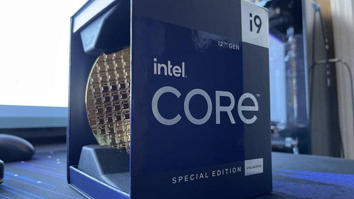 Diklaim Jadi Terkencang di Dunia, Ini Masalah Besar Intel Core i9-12900KS