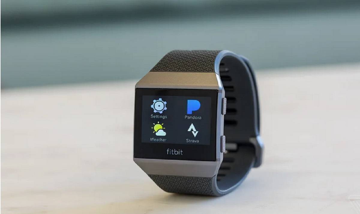 Masalah Jam Tangan Pintar Fitbit Bikin Pening Google