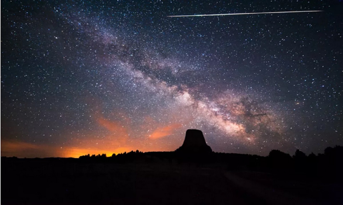 Hujan Meteor Eta Aquarid Tahun 2022 Pukau Para Astronom