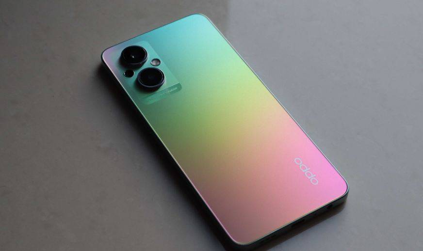 Oppo Reno 7 5G Mendapatkan Pembaruan ColorOS 12 berbasis Android 12