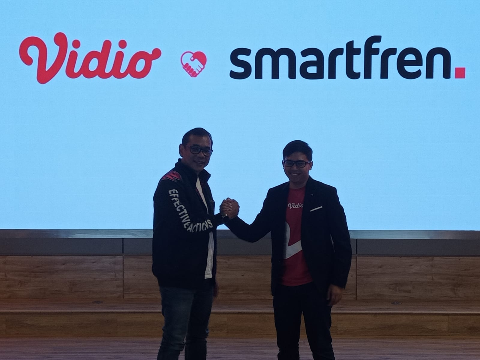 Isi Rp45 Ribu, Pelanggan Smartfren Bisa Bebas Streaming Vidio