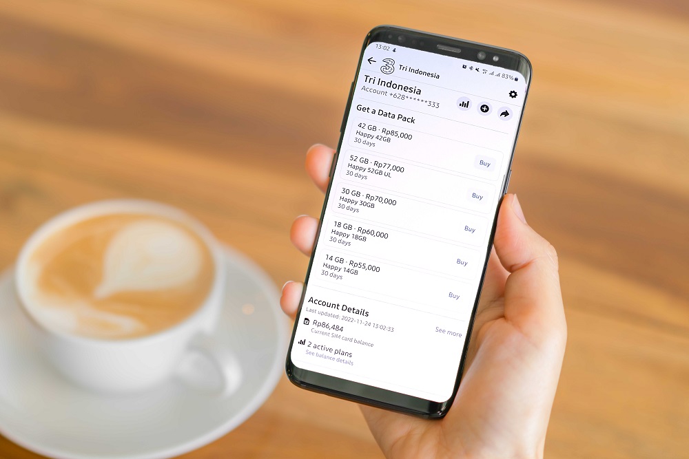 Pelanggan Tri Kini Bisa Beli Paket Data Lewat Facebook