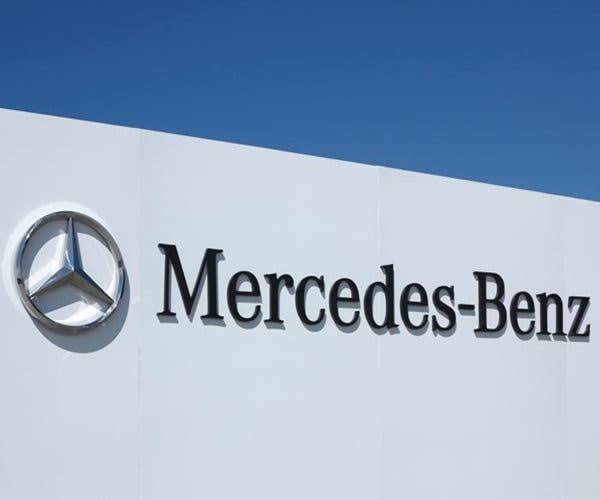 Mercedes Gandeng Google, Bekali Maps dan YouTube dalam Mobil