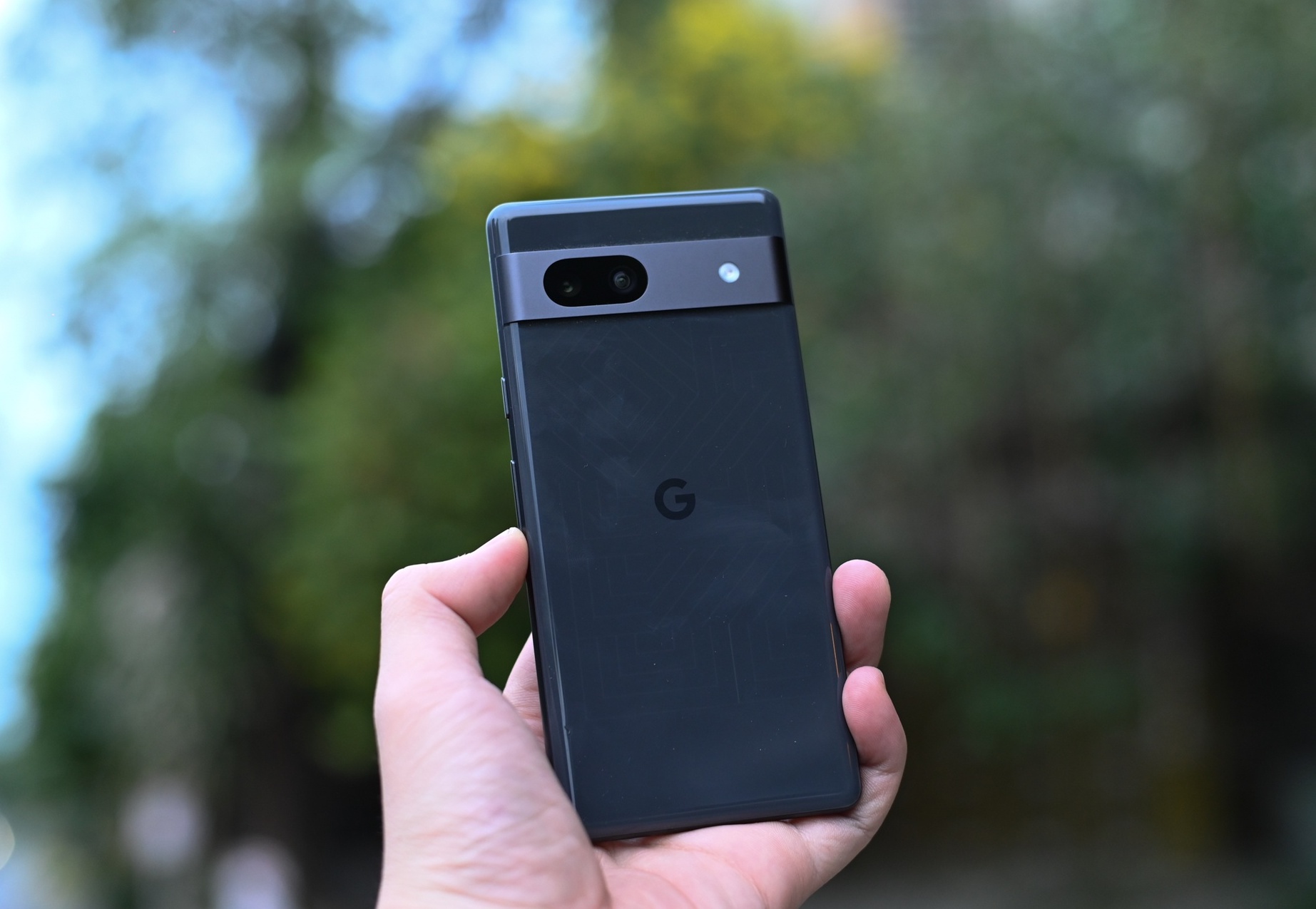 Google Kecolongan (Lagi), Pixel 7A Bocor di Internet