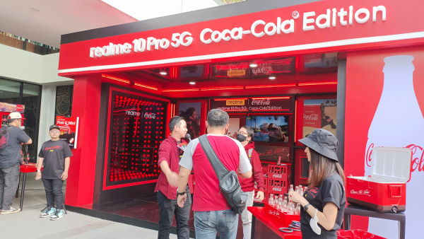 Realme Gelar Pop-up Event, Perkenalkan Realme 10 Pro 5G Coca-Cola Edition Ke Masyarakat