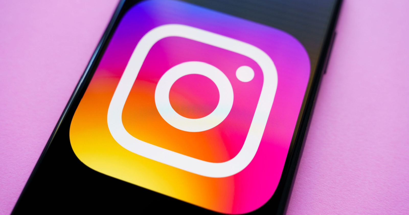 Instagram Siapkan Chatbot yang Didukung Teknologi AI