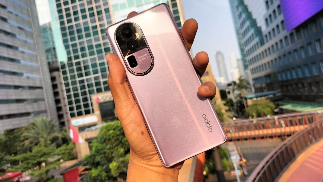 Oppo Reno10 Pro+ 5G Unggulkan Teknologi Lensa Telefoto