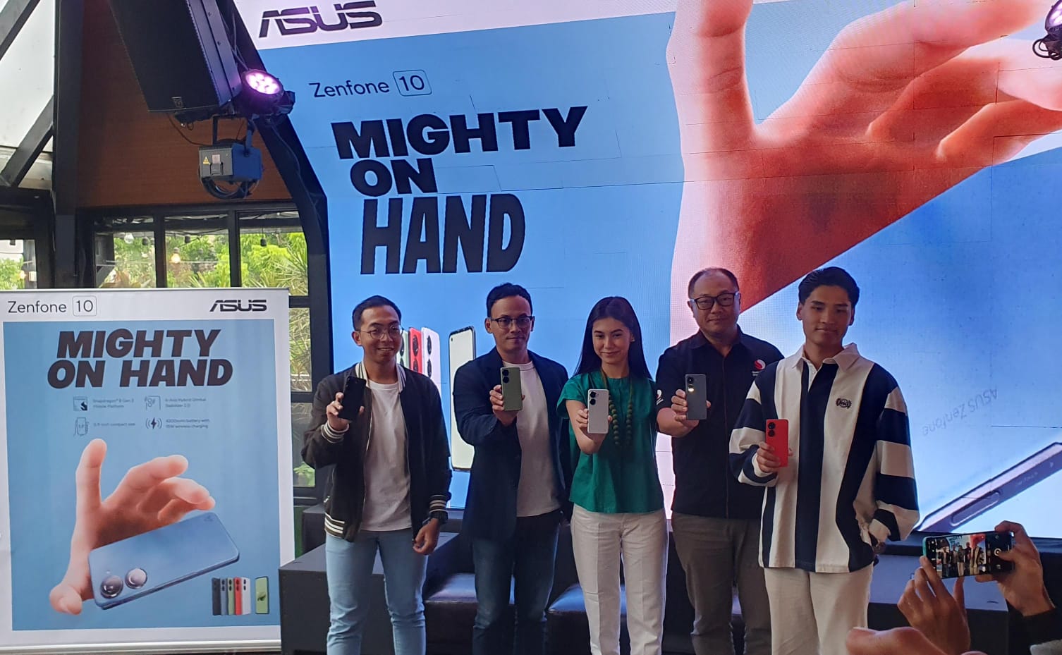 Asus Masih Rahasiakan Harga Zenfone 10, Tak Beda Jauh dari Seri 9