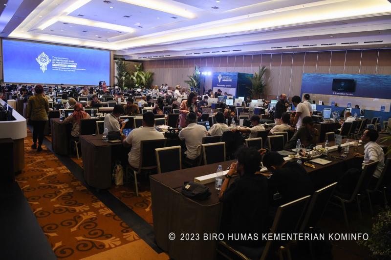 Jurnalis Jadi Kunci Sukses Penyebarluasan Berita KTT AIS Forum 2023