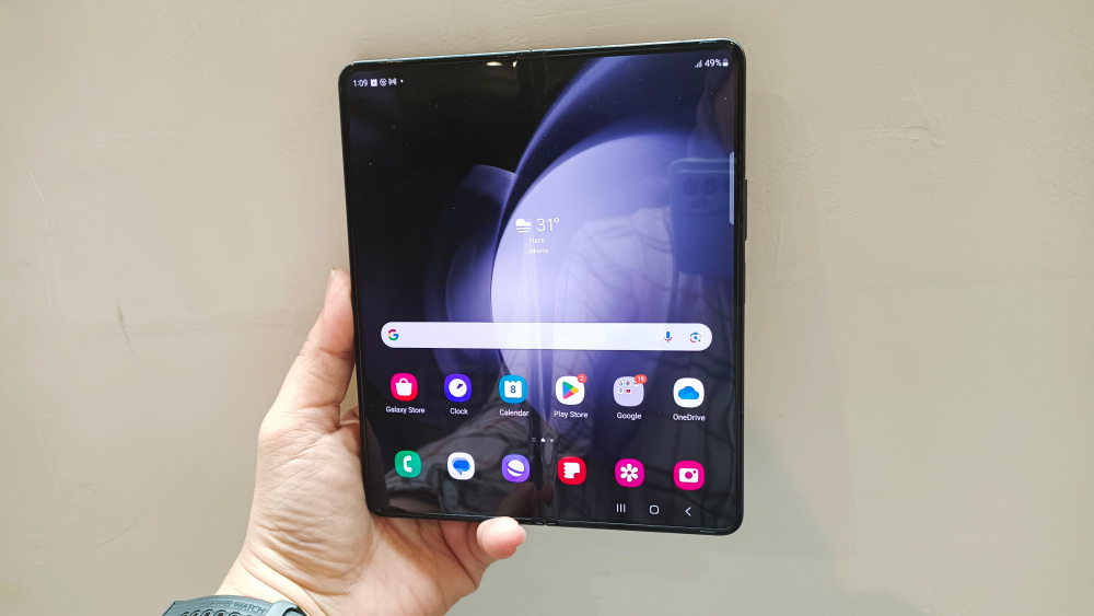 Galaxy Z Fold5 Masih Jadi HP Lipat dengan Kamera Terbaik, dari Foto Lowlight Hingga Rekam Video 8K di Cover Screen