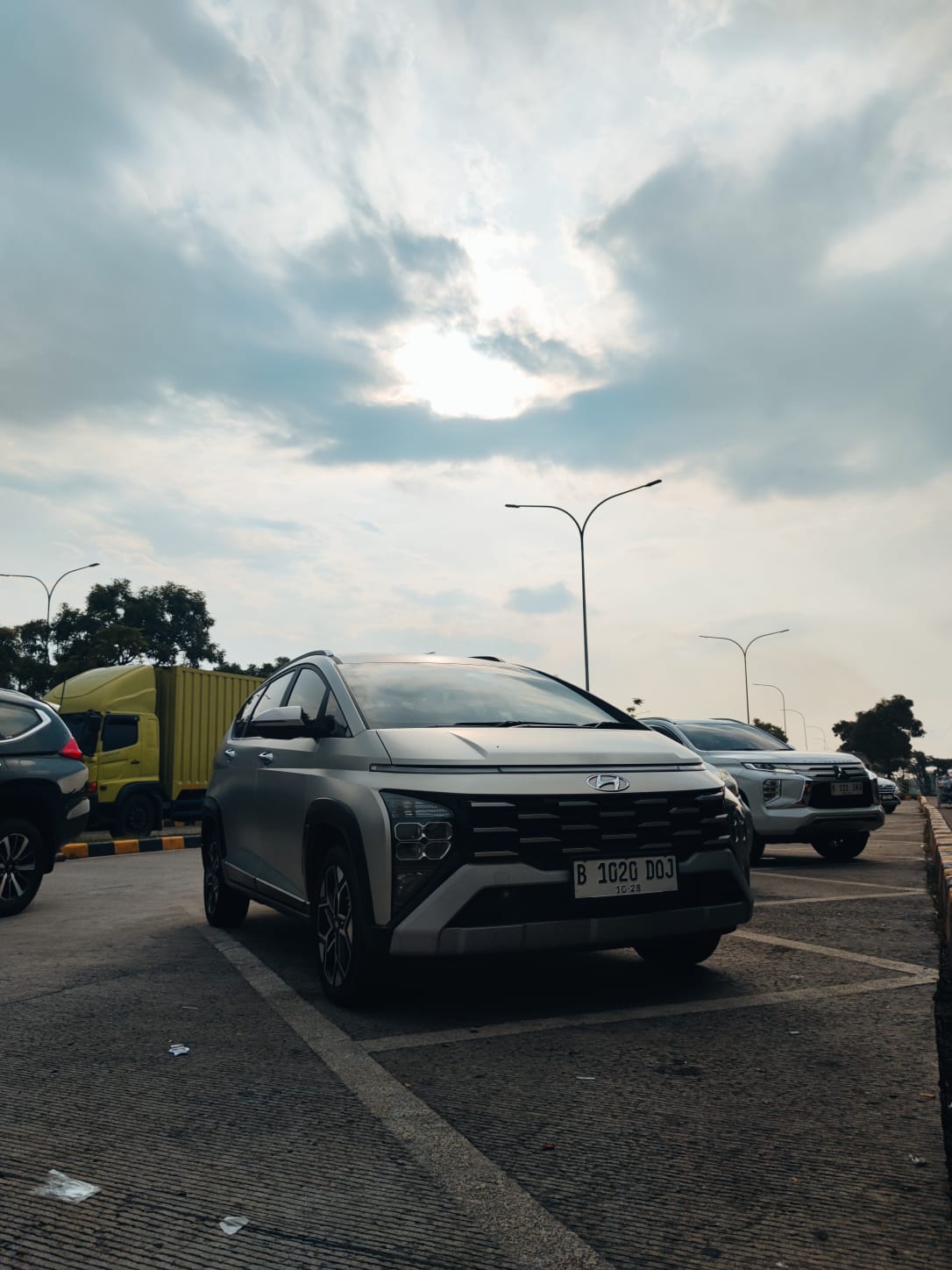 Hyundai Stargazer X Diuji Ketangguhannya, Menyusuri Jalur Jakarta-Semarang-Surabaya