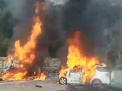 Kecelakaan Maut di KM 58 Tol Jakarta-Cikampek, 12 Kantong Jenazah Berhasil Dievakuasi