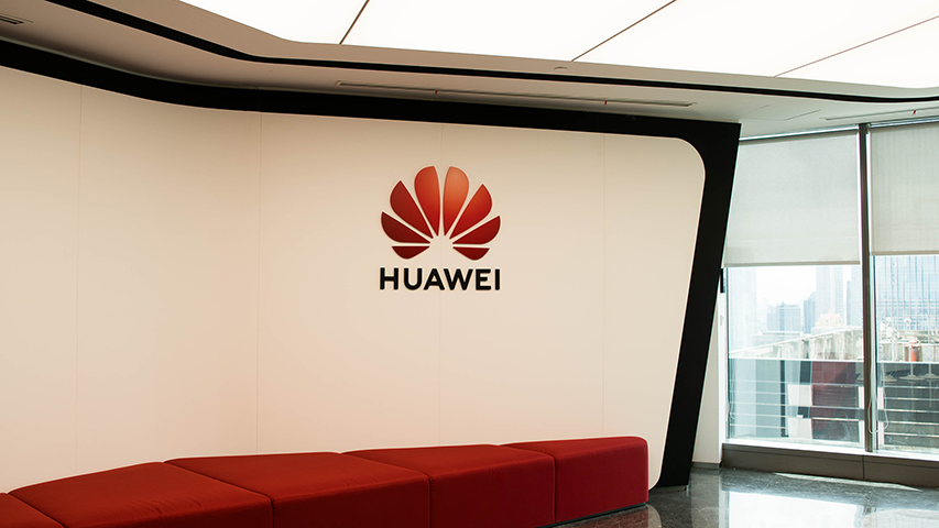 Meski Dijegal, Huawei Diam-diam Danai Penelitian Akademis di AS