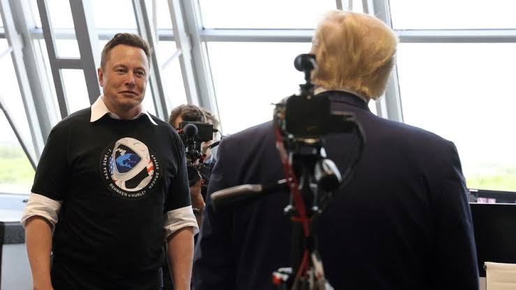 Elon Musk Klaim Serangan DDoS Ganggu Sesi Ngobrol dengan Donald Trump