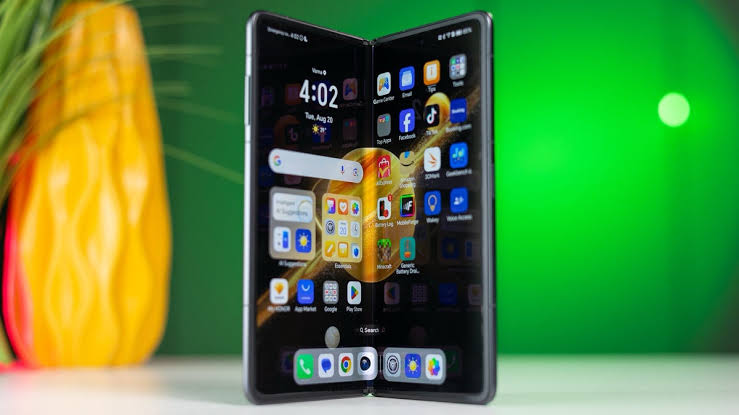 Bawa Baterai Bongsor, Honor Magic V5 Siap Gebuk Pasar!